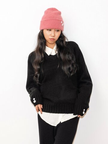 V넥 베이직 오버핏 단추 니트_블랙