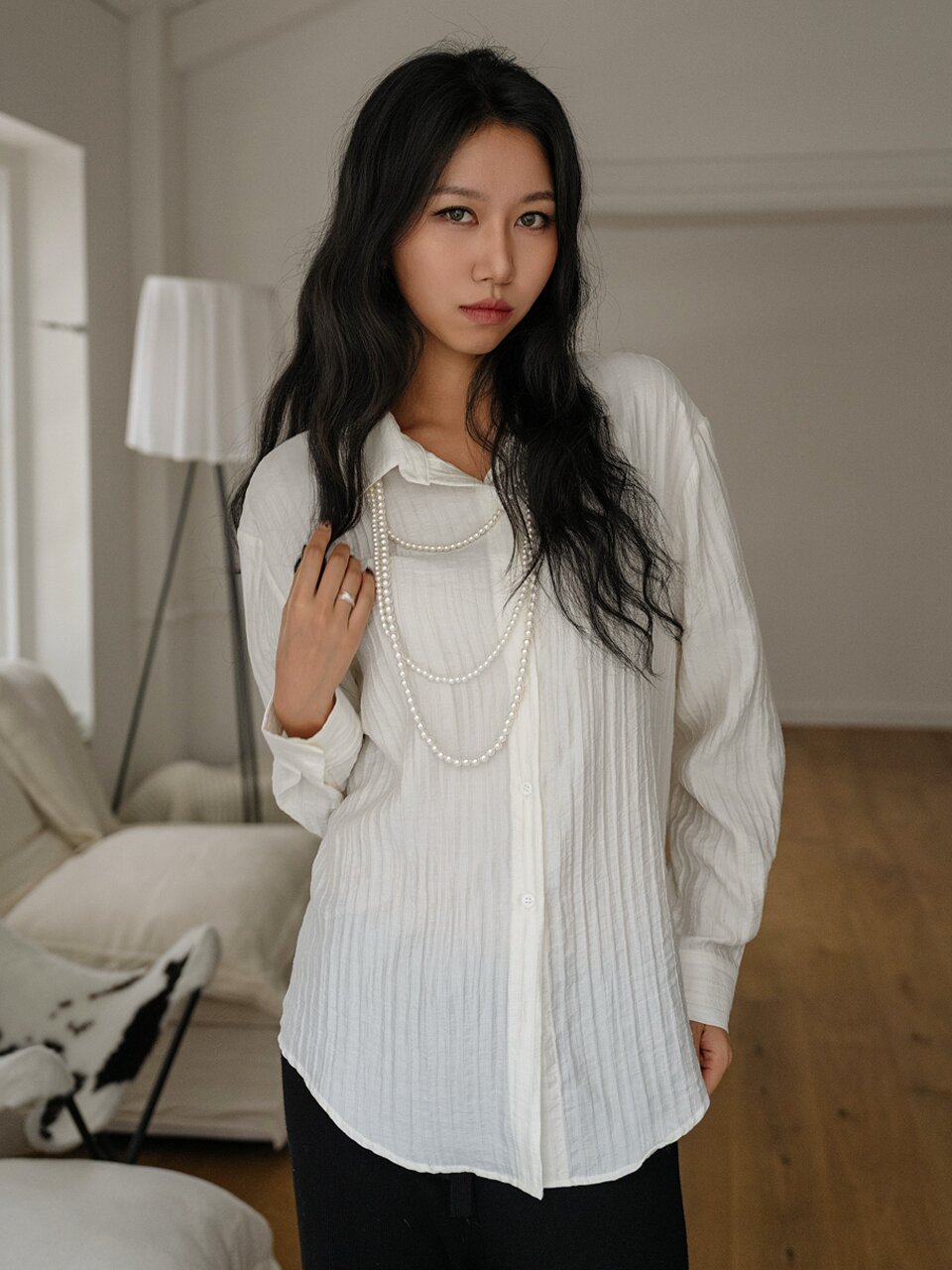 오버핏 스트라이프 데일리 셔츠_아이보리