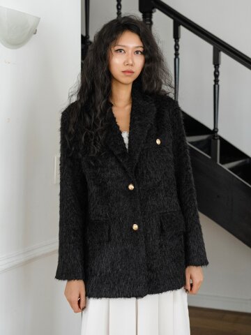 SOLÉVIA 골드버튼 부클 앙고라 텍스처 오버핏 누빔 자켓코트_블랙