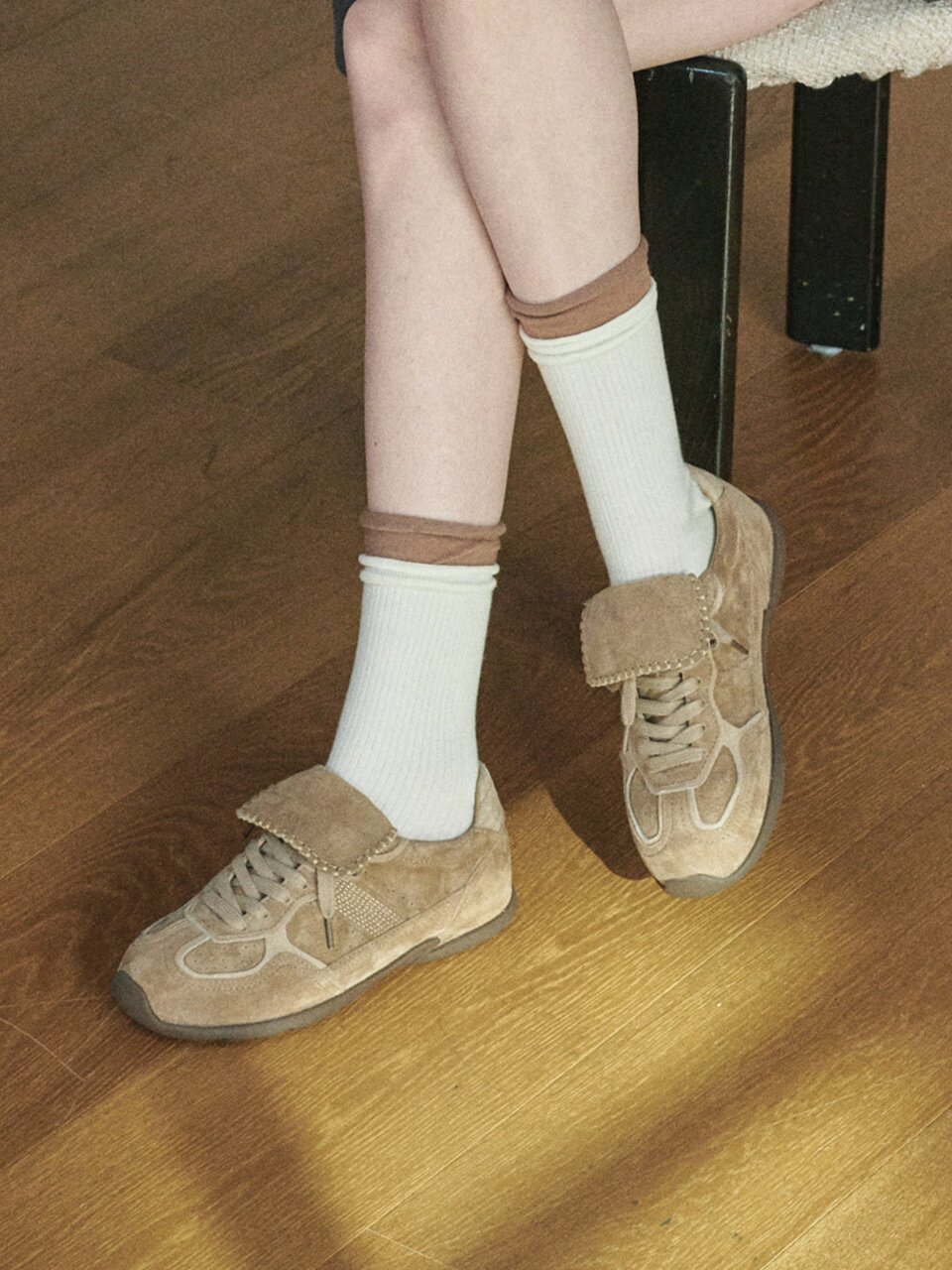 ljh29-8 Stitch Flap Sneakers - 3 Colors