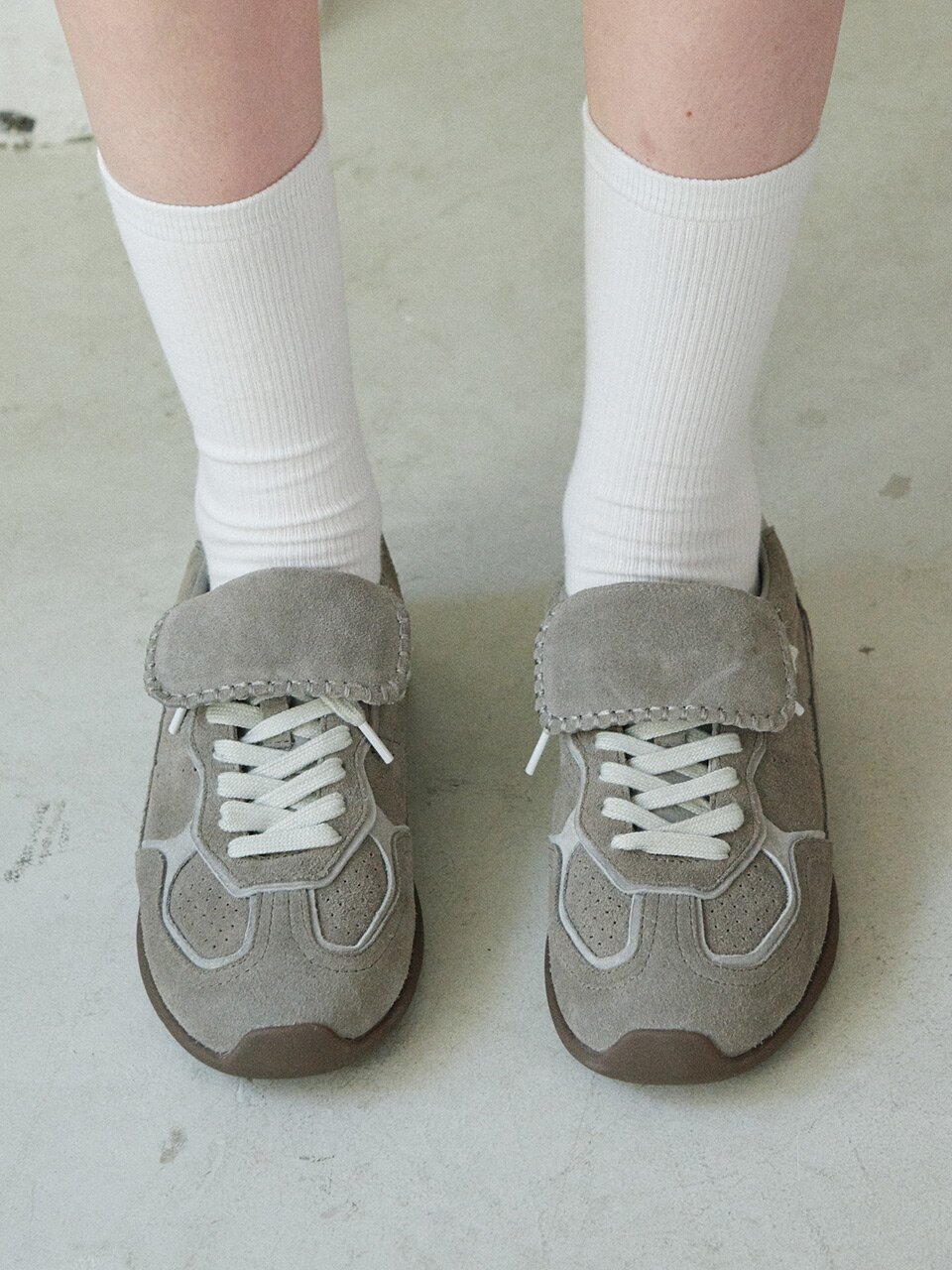 ljh29-8 Stitch Flap Sneakers - 3 Colors
