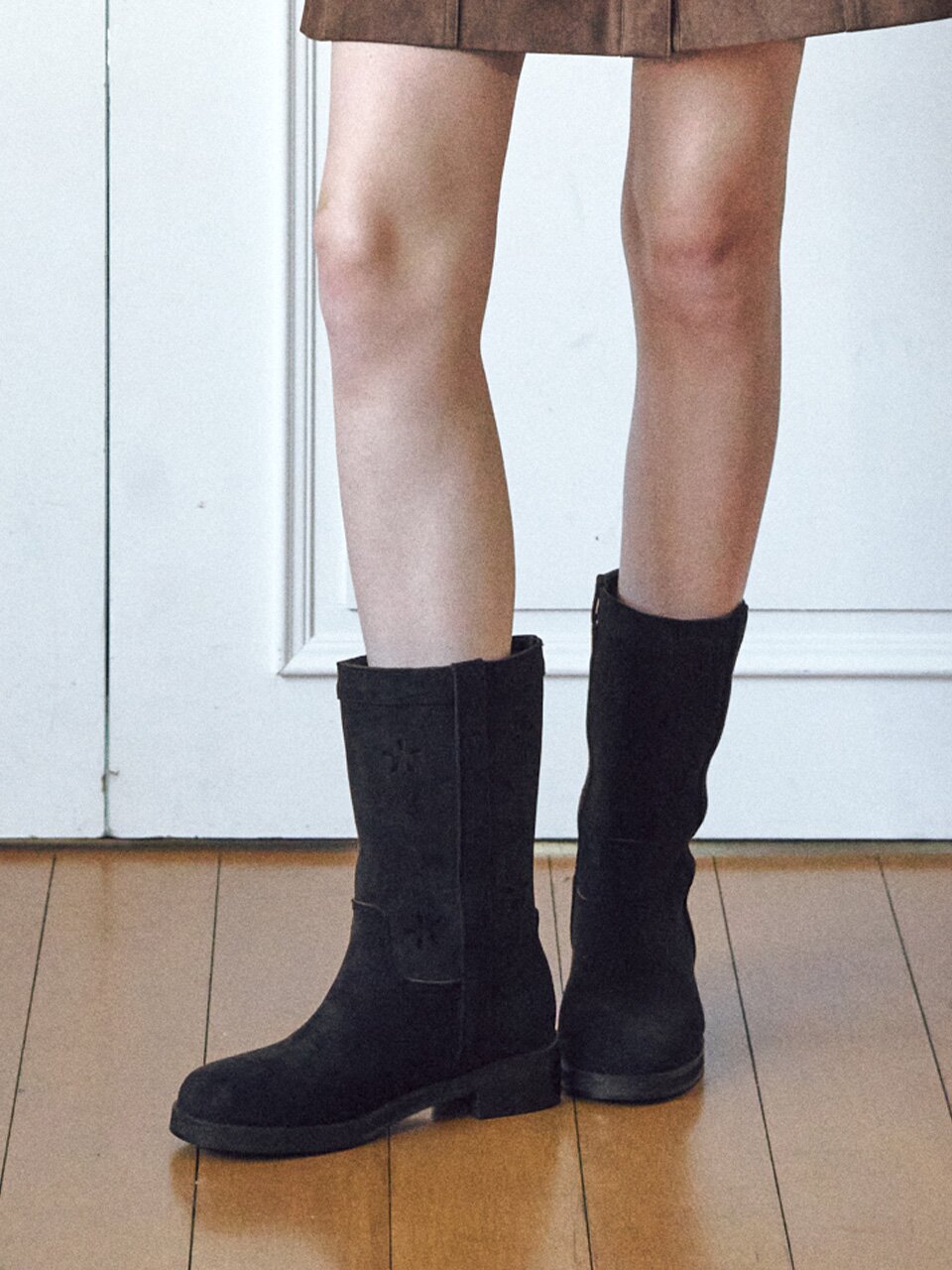 ljh007-5 Flora Cutout Mid Boots - 2 Colors