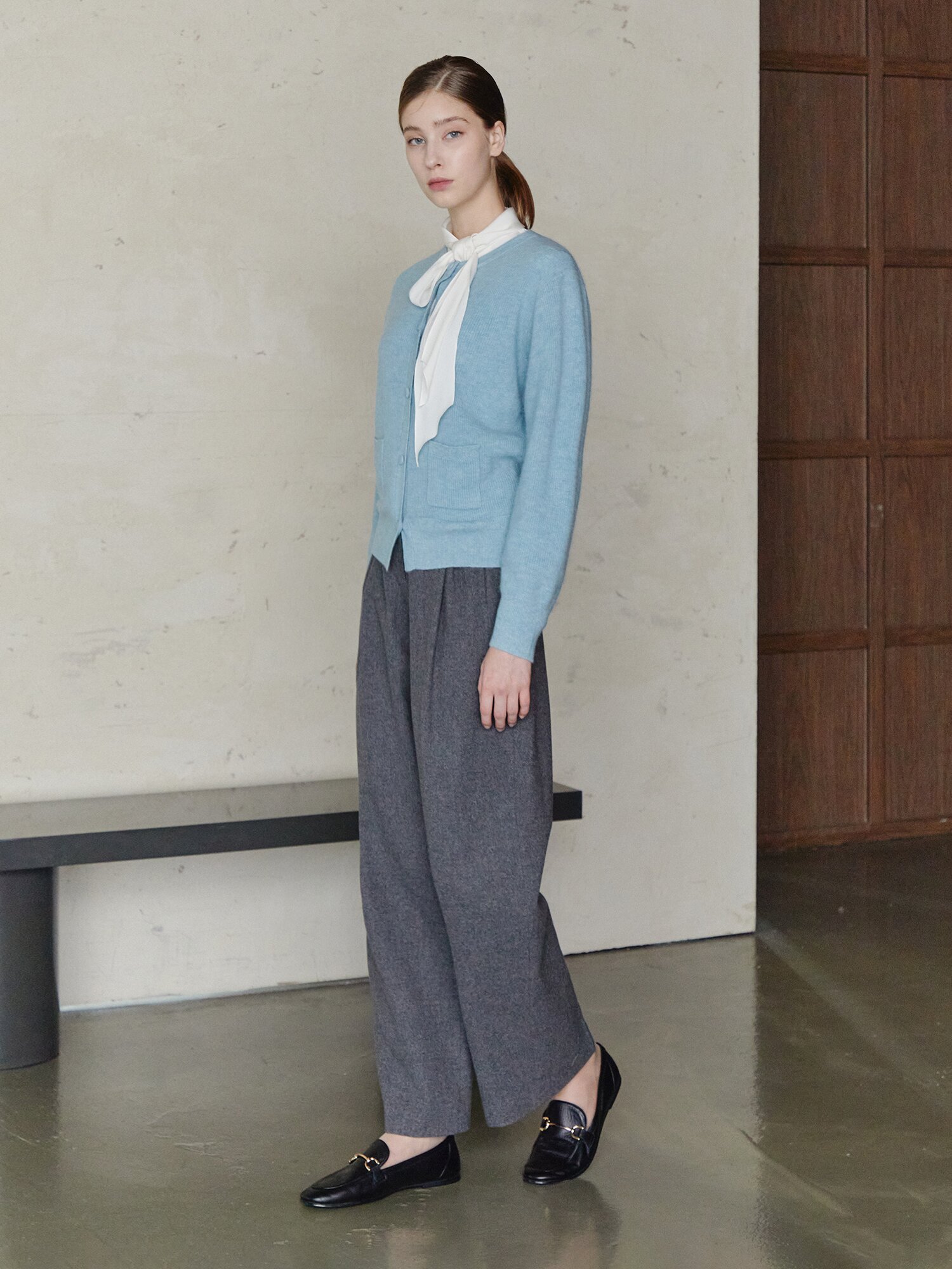 울 투 턱 와이드 슬랙스 팬츠 (GREY)