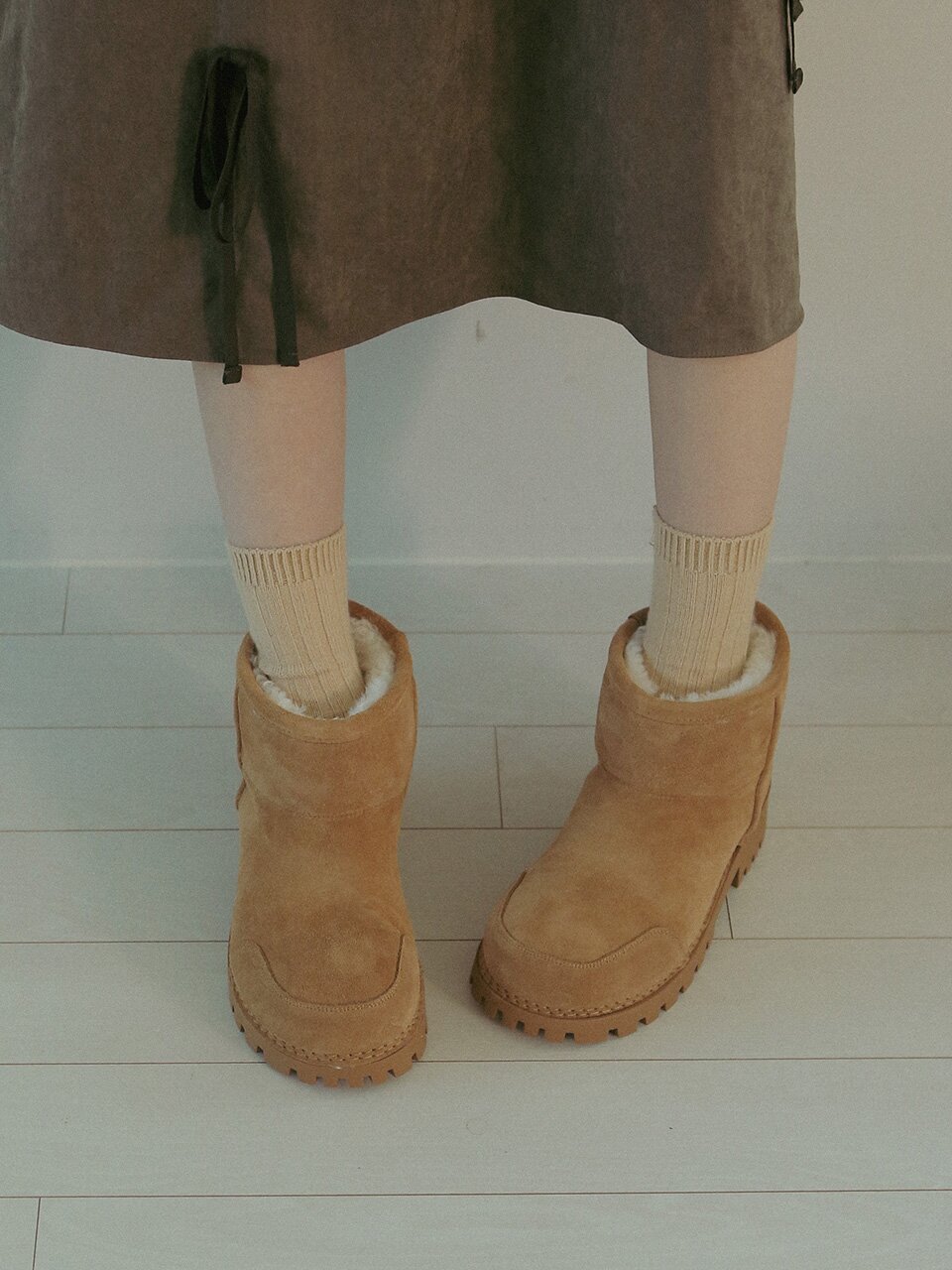 ljh027-1 Fuzzy Short Boots - 3 Colors