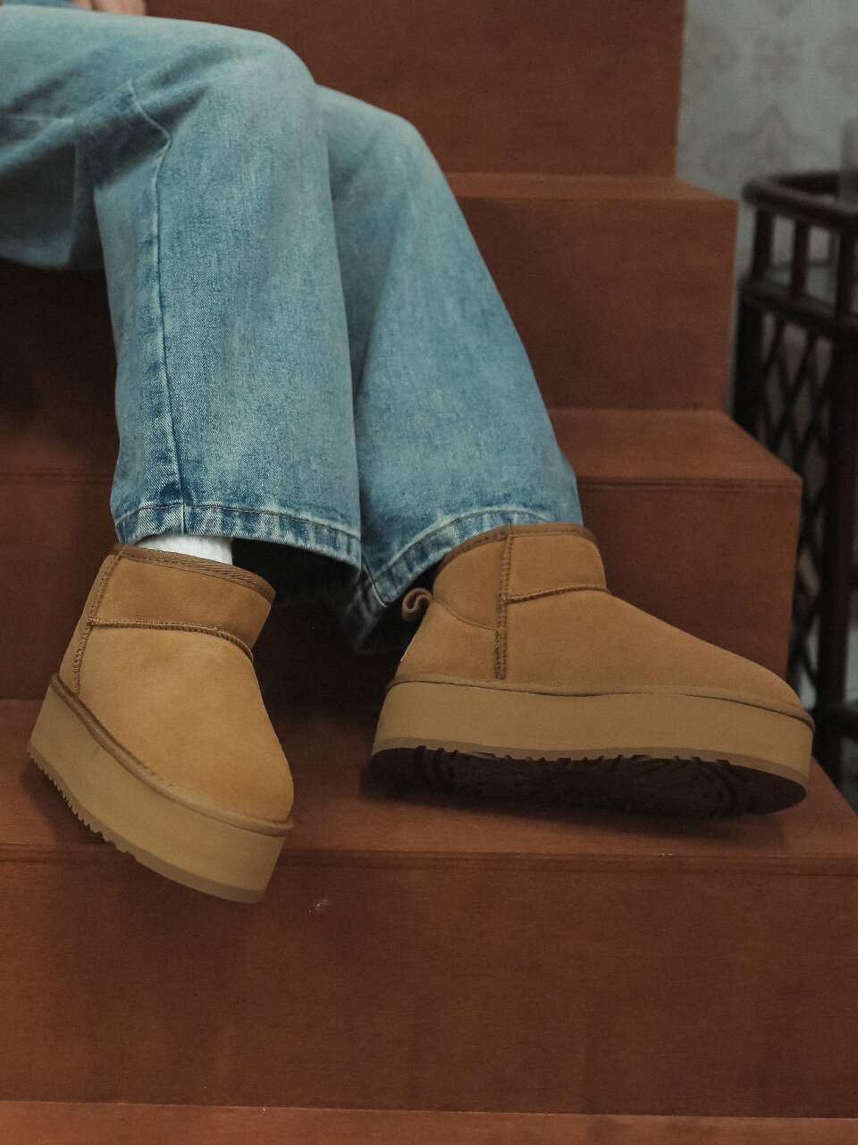 ljh022-1 Fur Platform Short Boots - 2 Colors