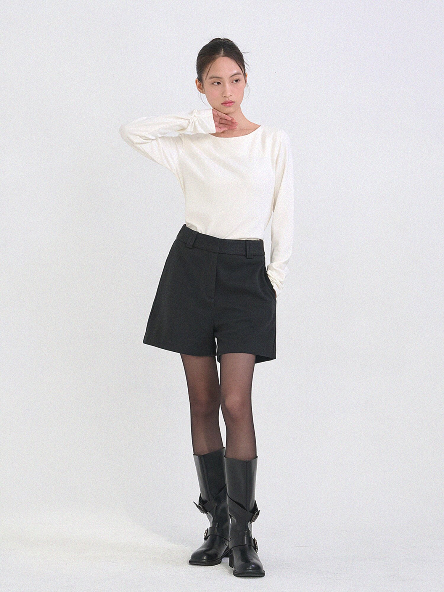 미코 숏 팬츠