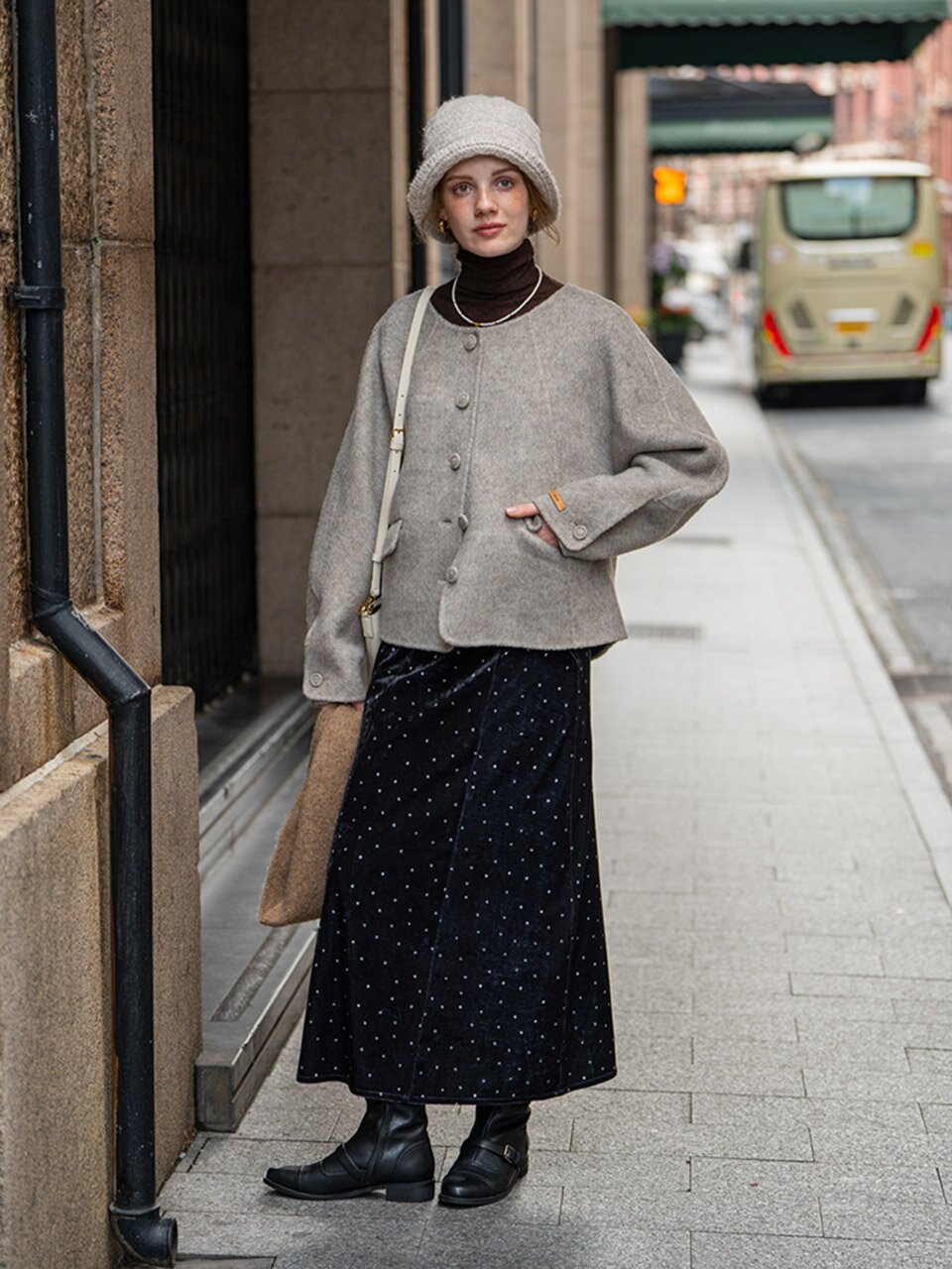 DA_Split shape sence coat_GRAY