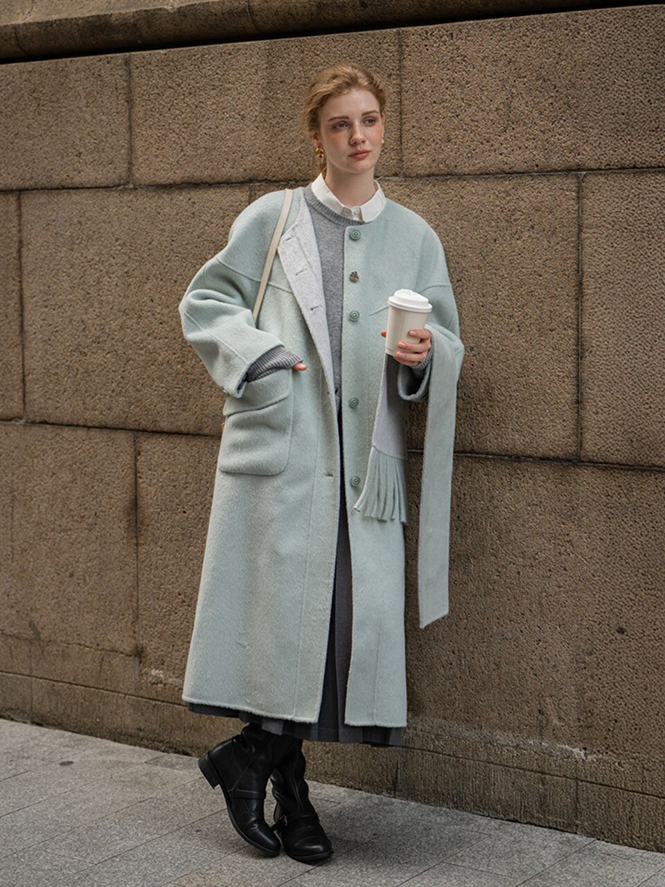 DA_Scarf long reversible coat_MINT