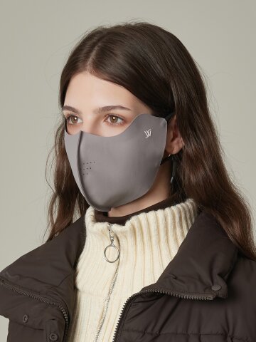 숨쉬기 편한 UV 방한 베이직 심리스 마스크 사디로 (2 colors)