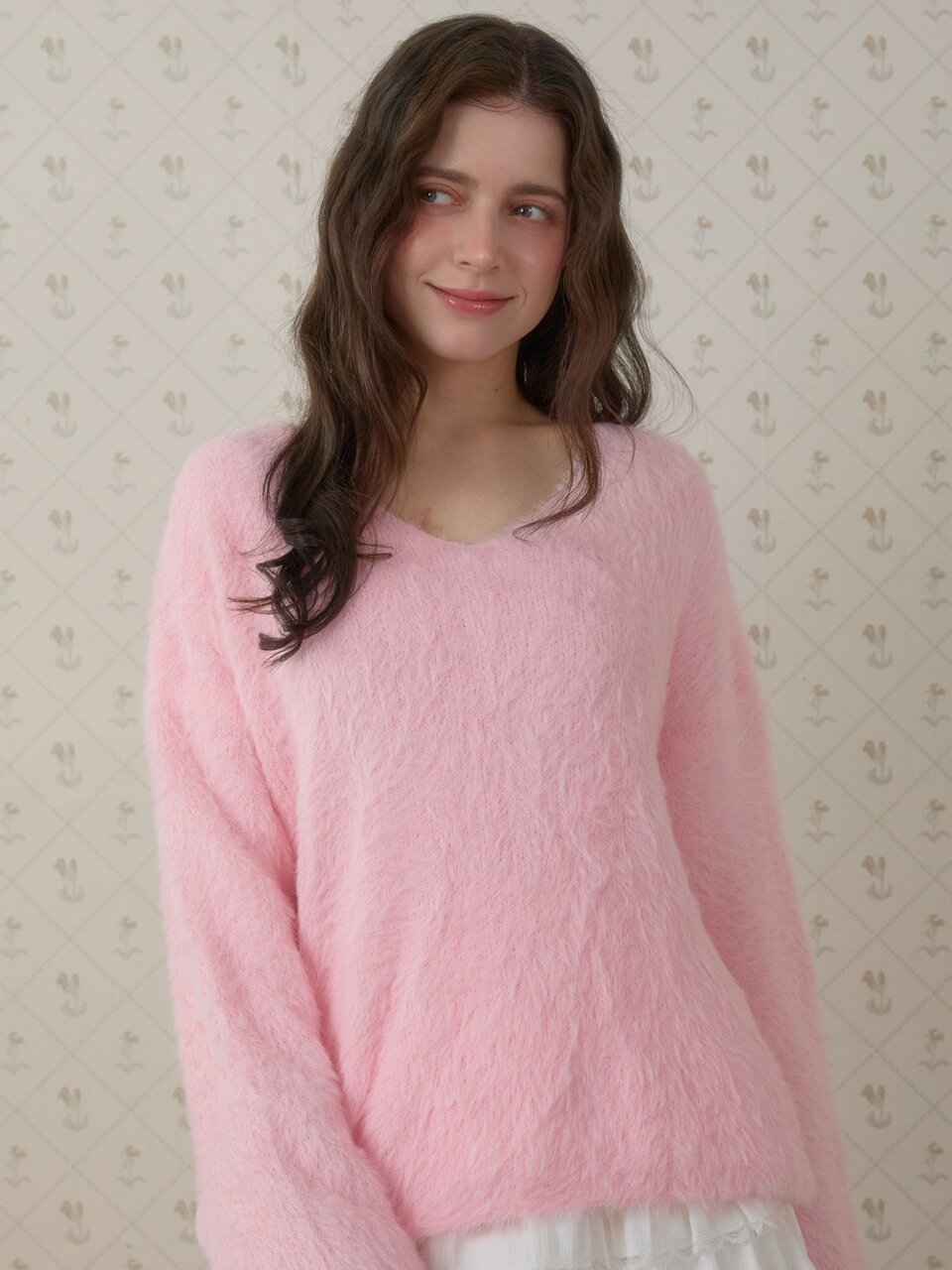 GLOW WHISPER V-NECK KNIT_PINK