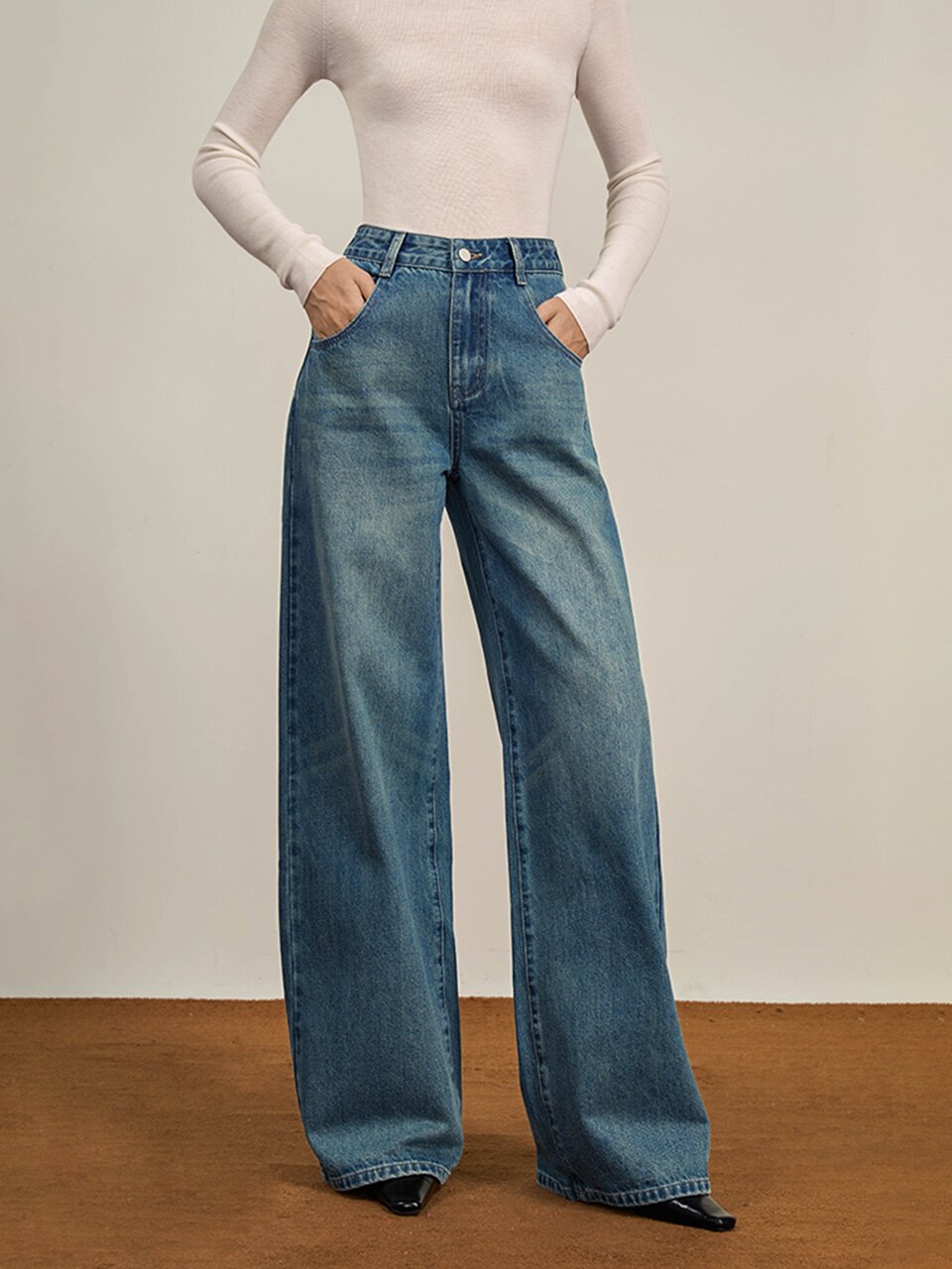 YY_Straight wide-leg jeans