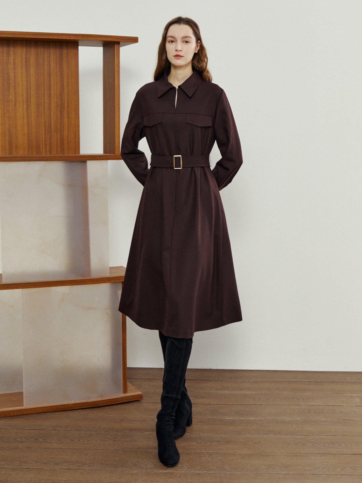 울 블렌드 헤링본 싱글 칼라 원피스 (DARK BROWN)