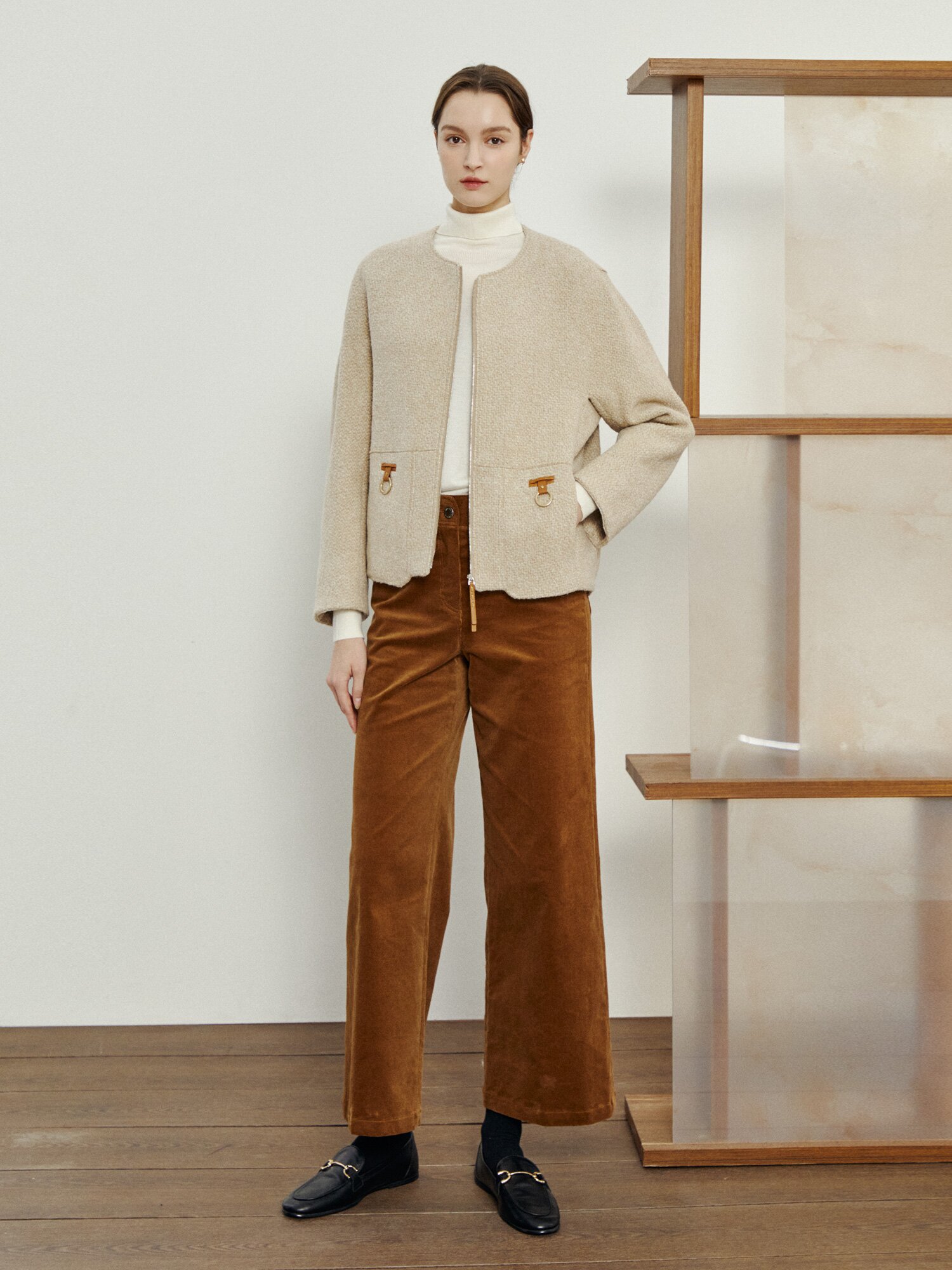 울 블렌드 레더 포인트 재킷 (BEIGE)