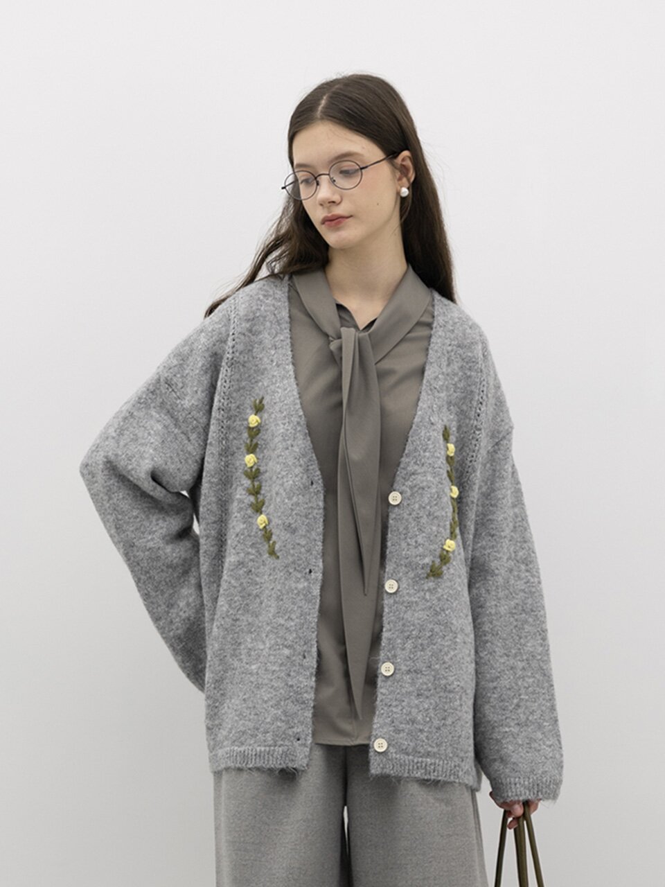 WD_Flower embroidery knit cardigan_2color