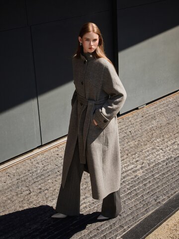 울 캐시미어 하이넥 핸드메이드 코트 