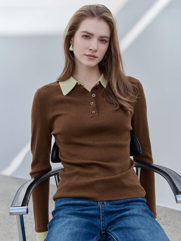 [케이미에르] 콤비 배색 카라 버튼 니트