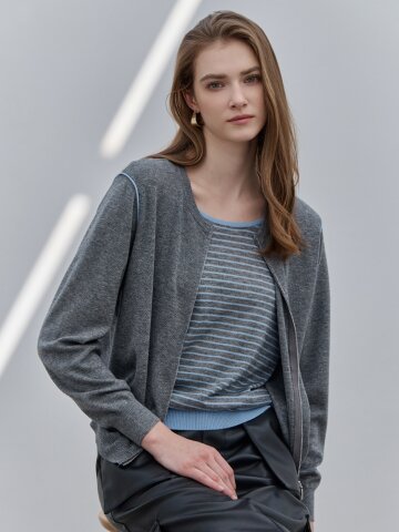 [케이미에르] 스트라이프 레이어드 라운드넥 집업 니트