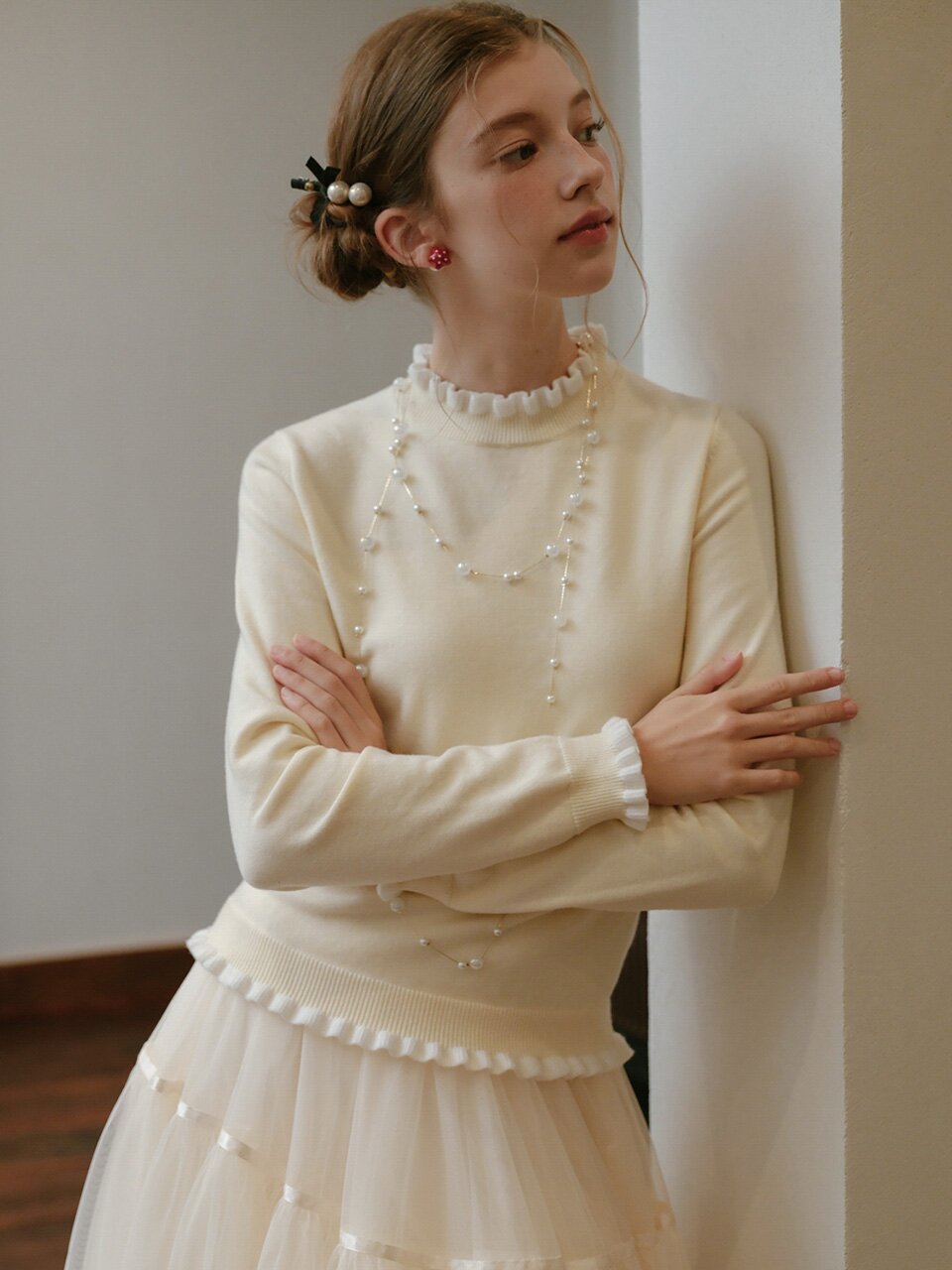 Cest_Soft ruffle knit top_CREAM