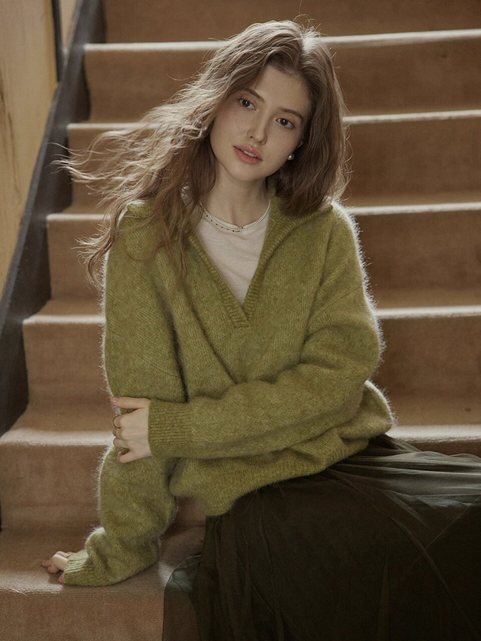 PM_V-neck collar pullover sweater_2color