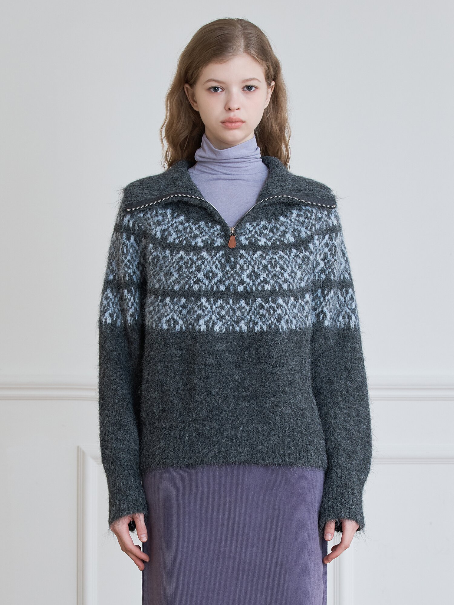 HALF-ZIP HIGH NECK JACQUARD KNIT_Dark Grey