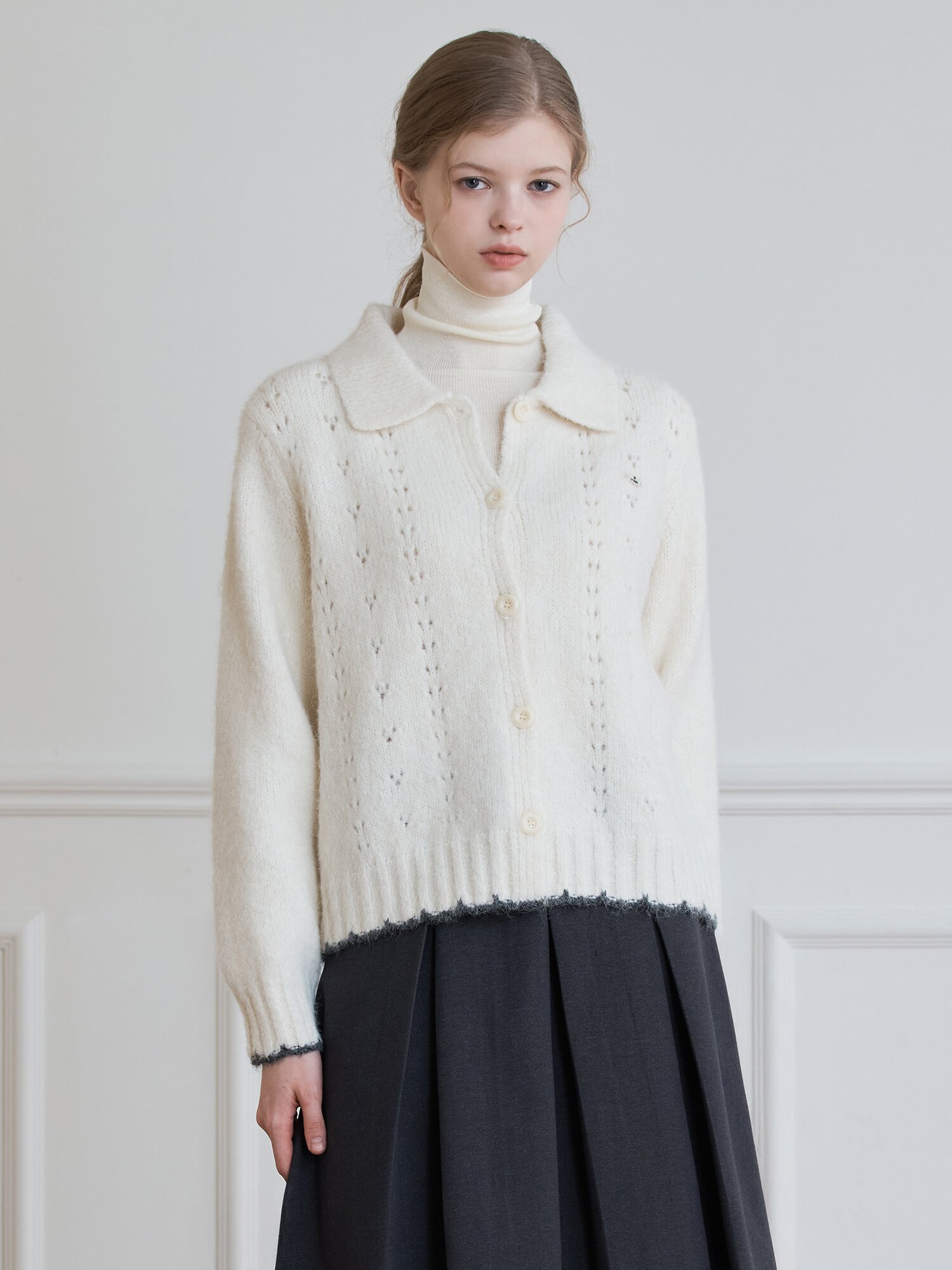 PUNCHING DETAILS COLLAR CARDIGAN_Ivory