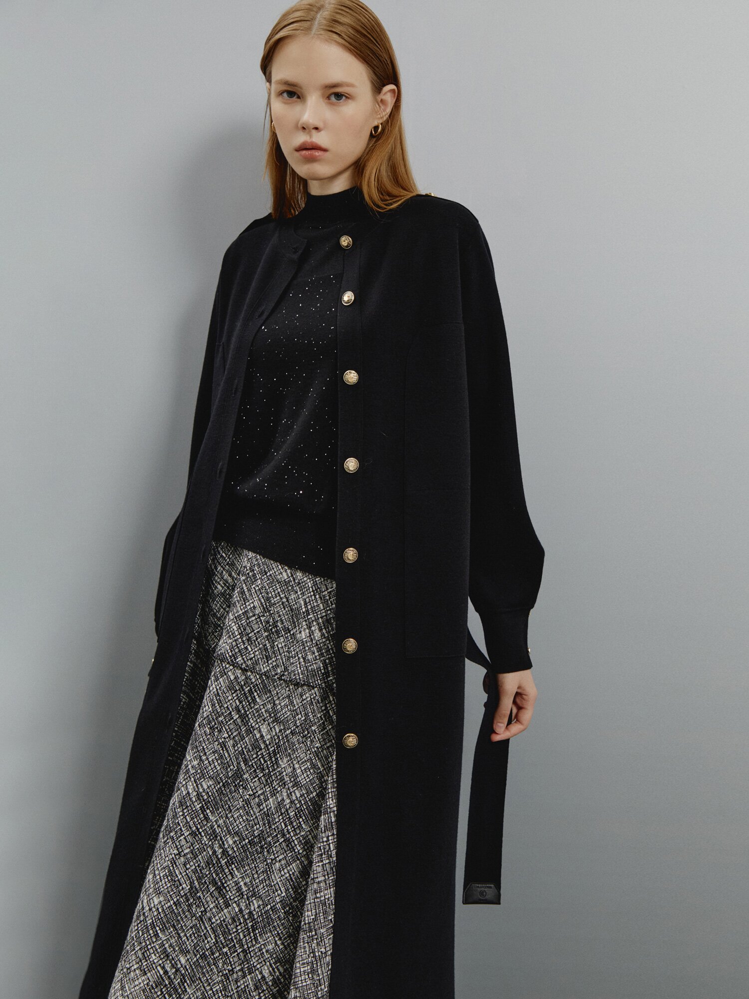 모던 라운드넥 롱 가디건 (BLACK)