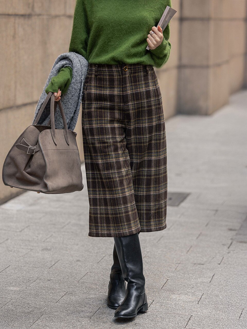DA_Air layer texture pants_BROWN