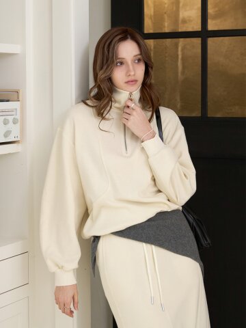 커브 하이넥 하프집업