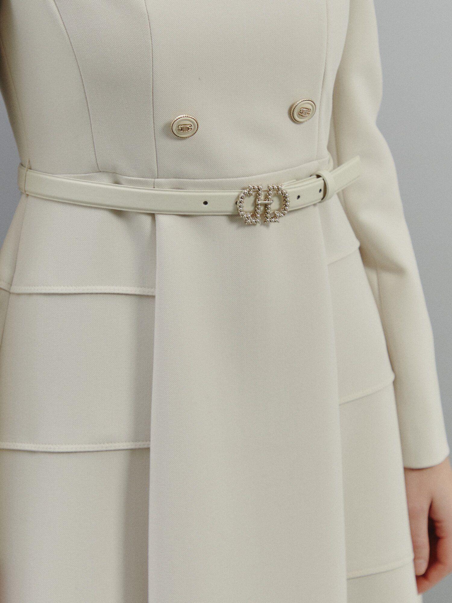 더블 버튼 클래식 플레어 드레스 (LIGHT BEIGE)