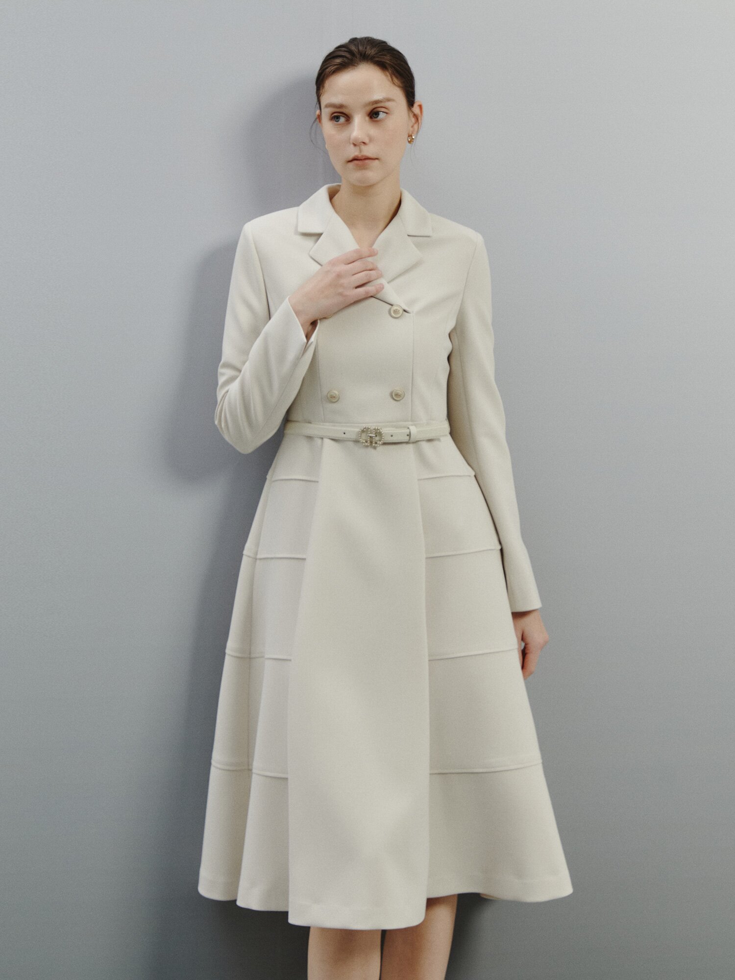 더블 버튼 클래식 플레어 드레스 (LIGHT BEIGE)