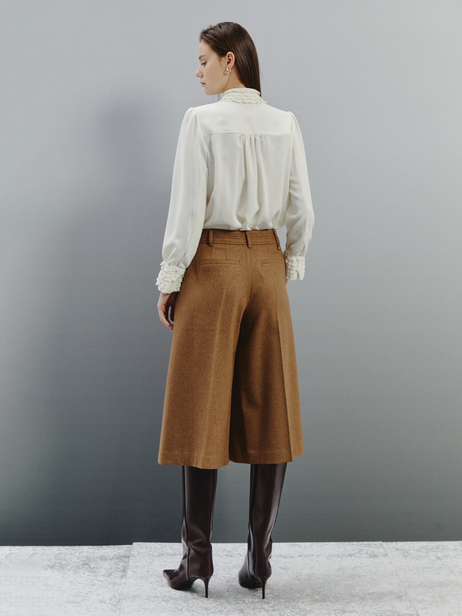 울 블렌드 하프 와이드 팬츠 (CAMEL)