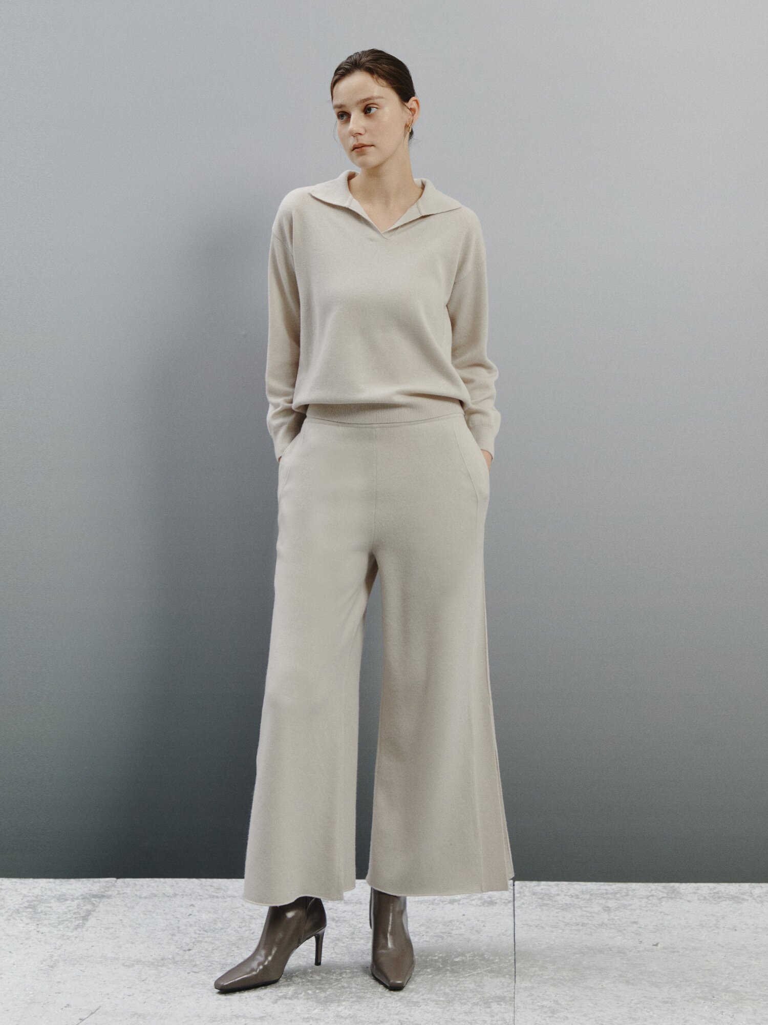 캐시미어 블렌드 컴포트 니트 팬츠 (LIGHT BEIGE)