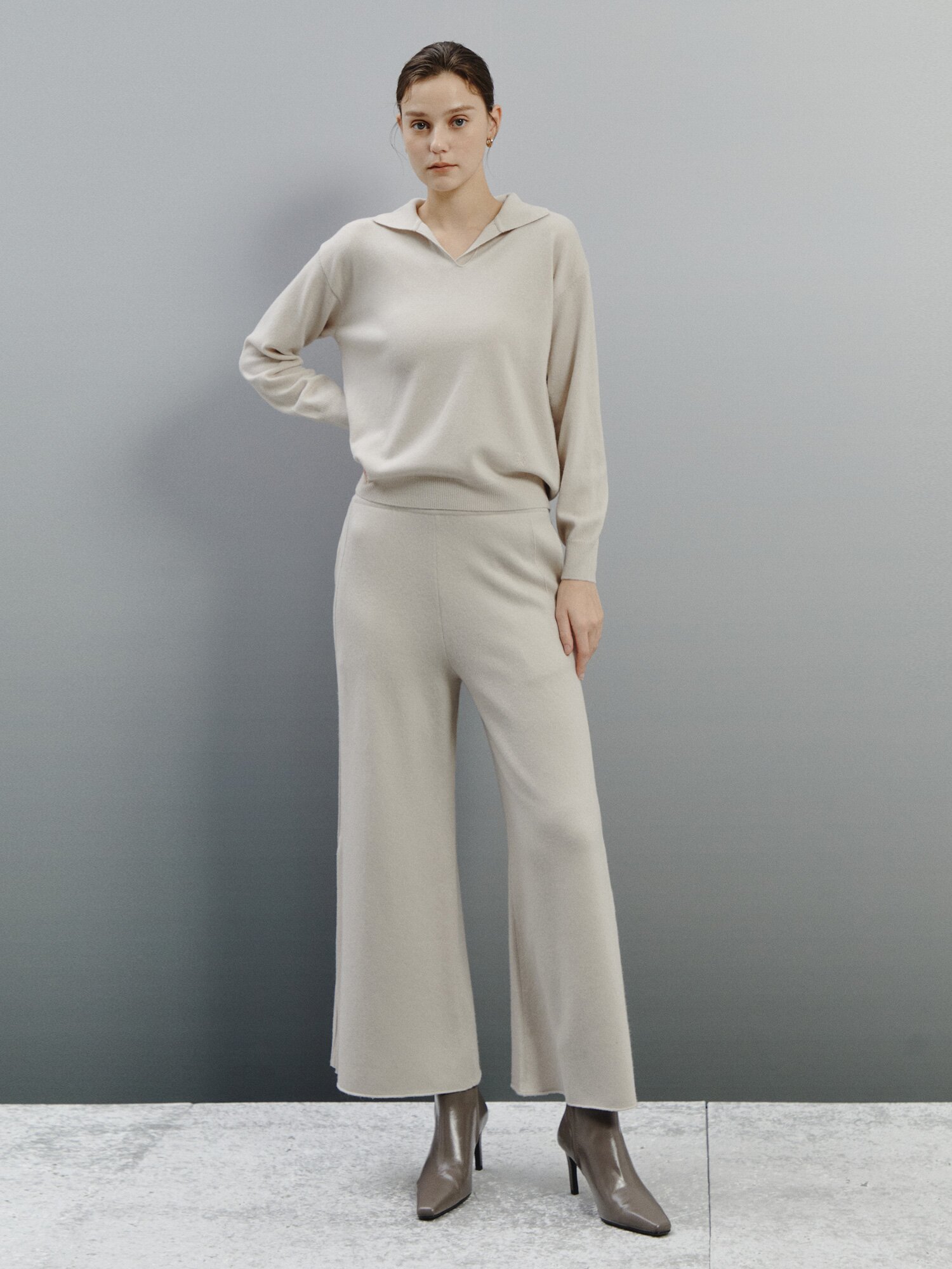 캐시미어 블렌드 컴포트 니트 팬츠 (LIGHT BEIGE)