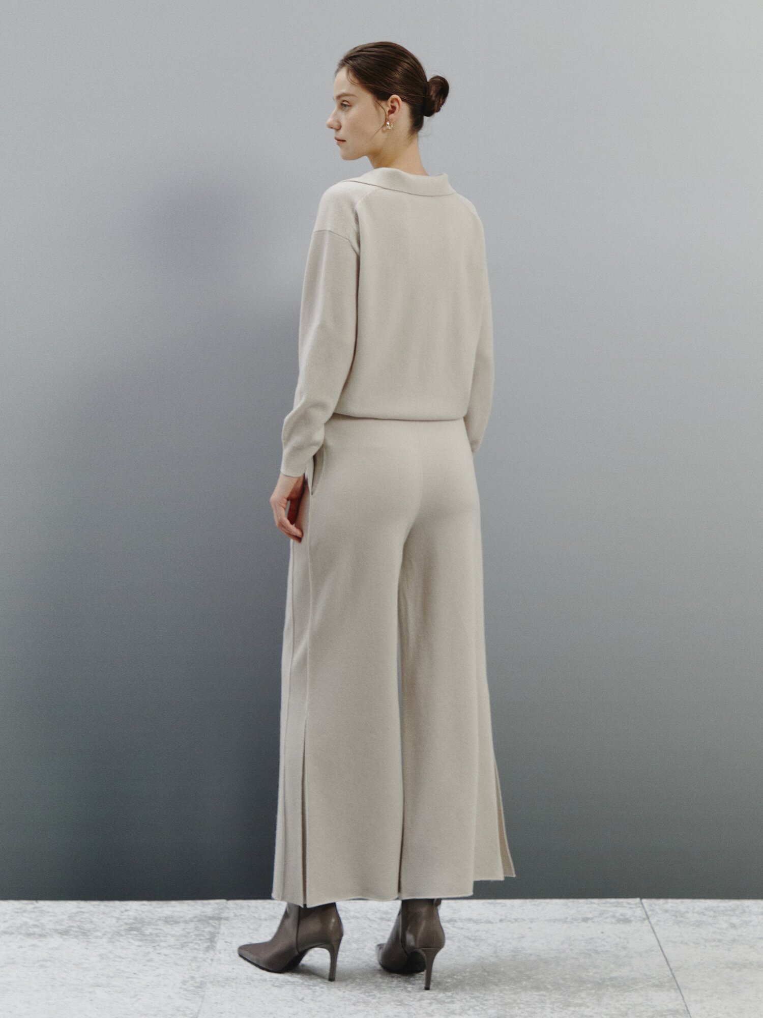 캐시미어 블렌드 컴포트 니트 팬츠 (LIGHT BEIGE)