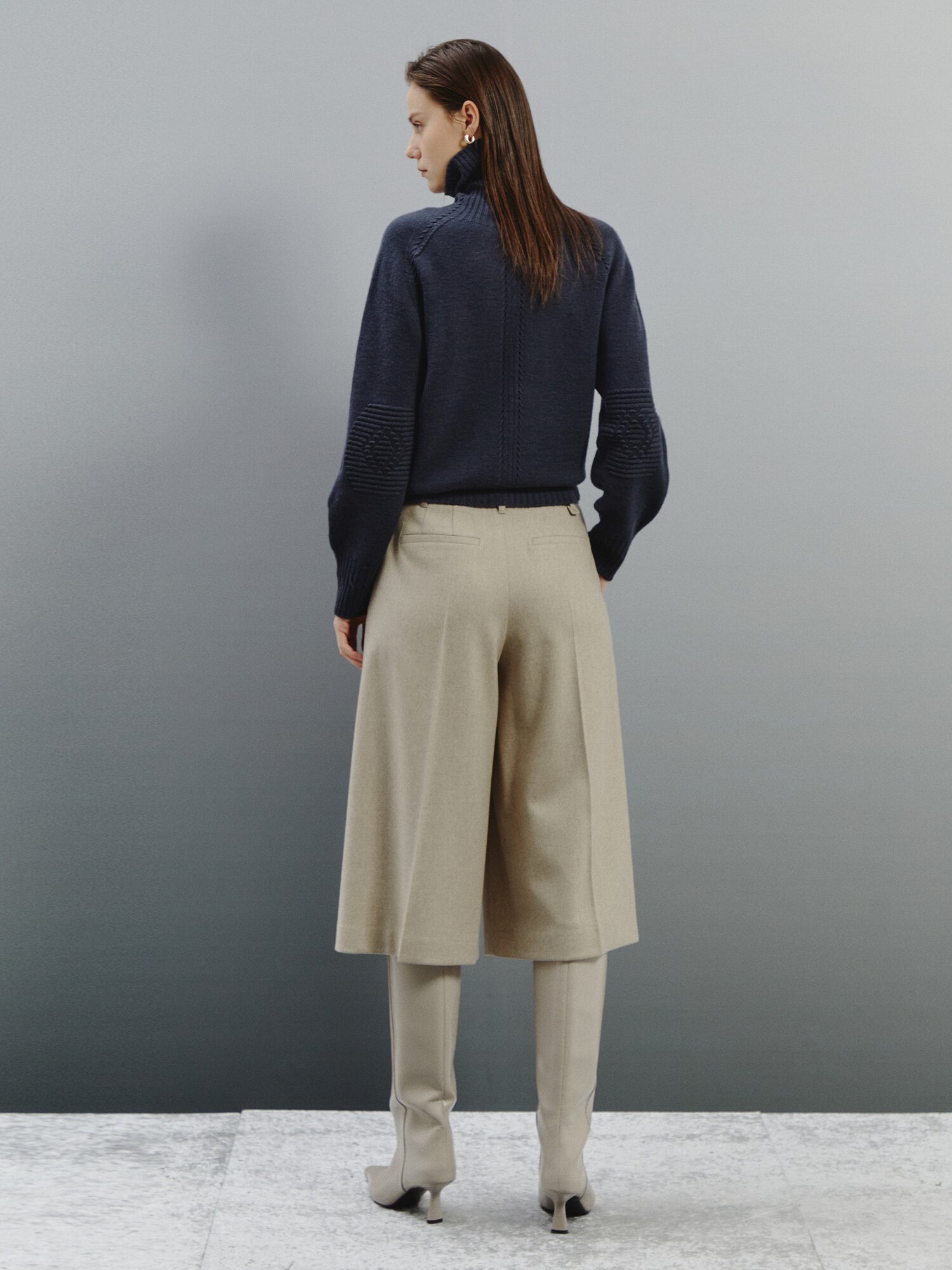 울 블렌드 하프 와이드 팬츠 (OATMEAL)