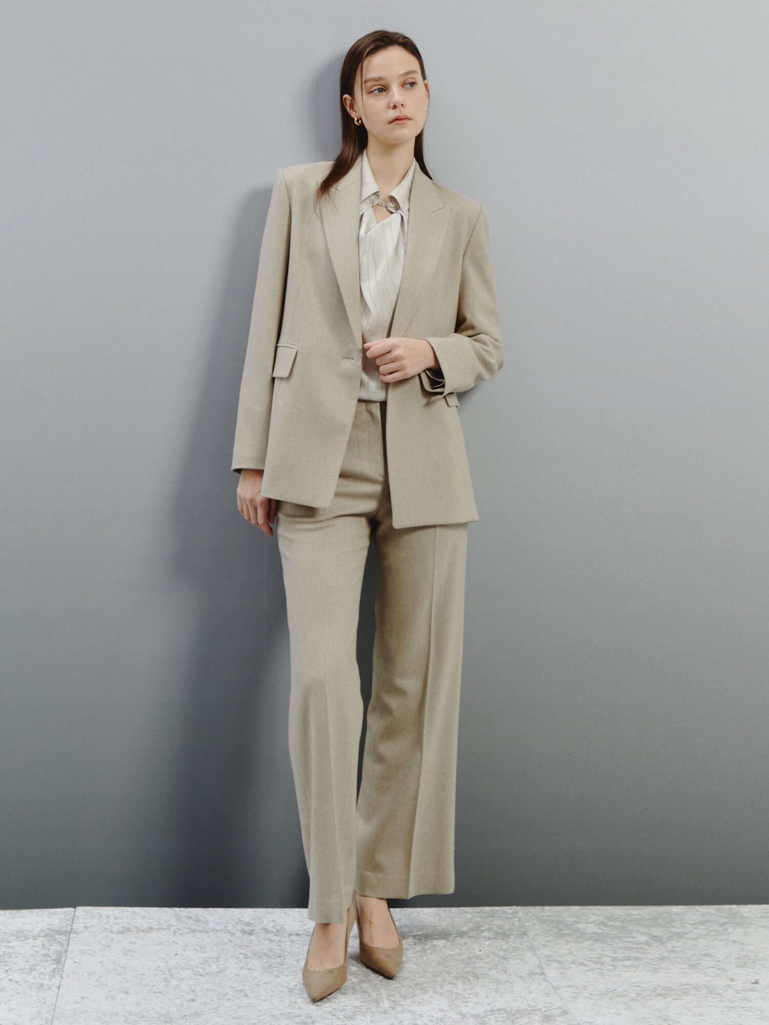 테일러드 핏 울블렌드 팬츠 (OATMEAL)