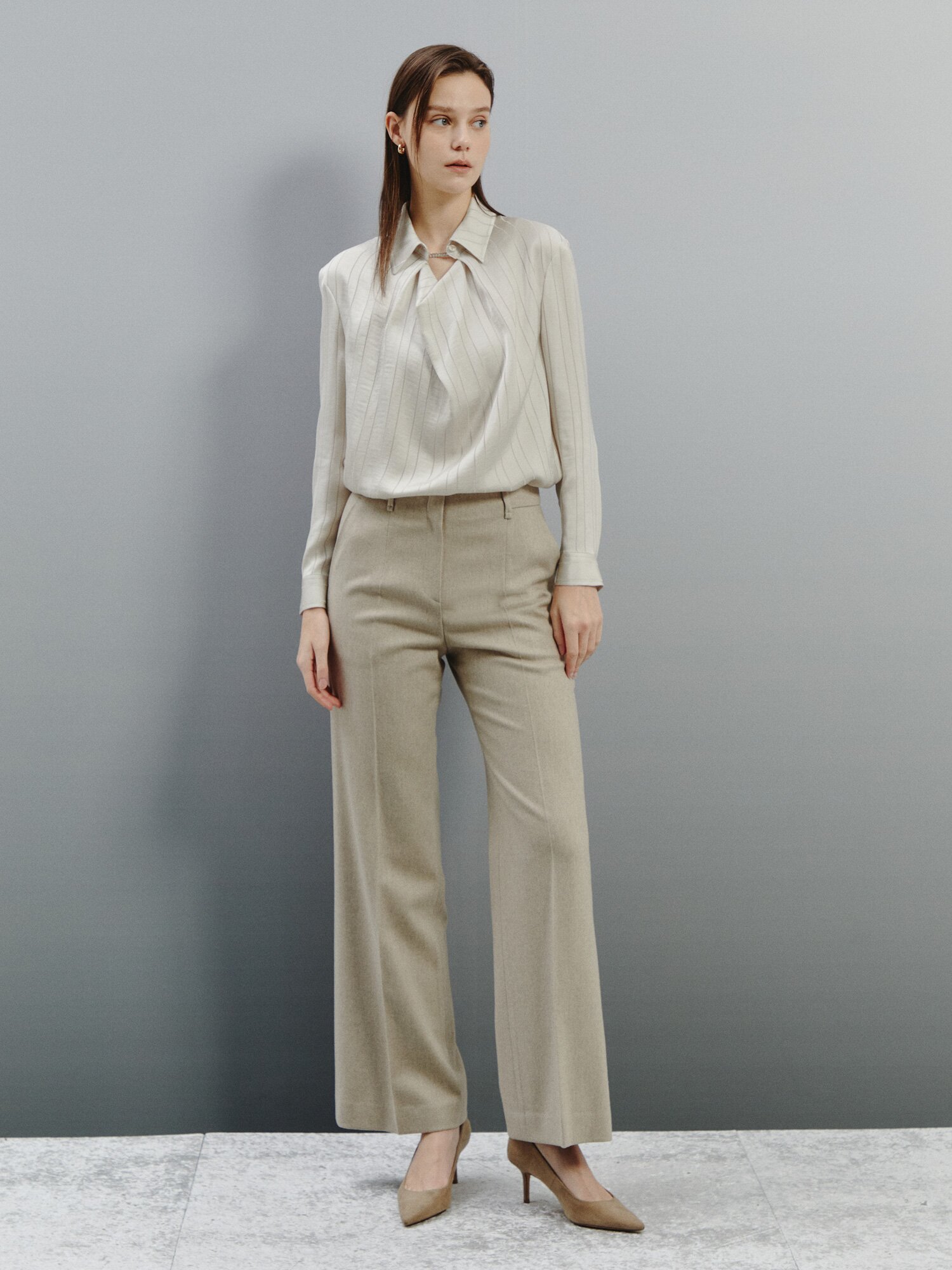 테일러드 핏 울블렌드 팬츠 (OATMEAL)