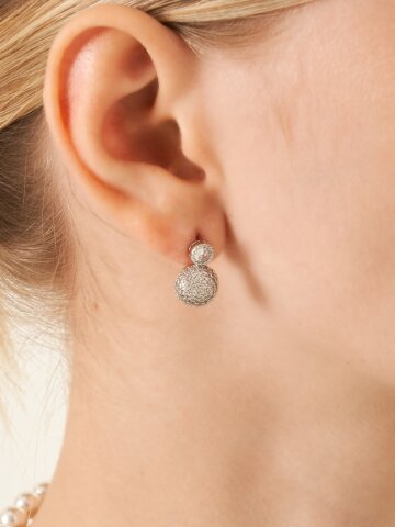 18K GF 볼륨 파베 볼 귀걸이 GI8KPEE075
