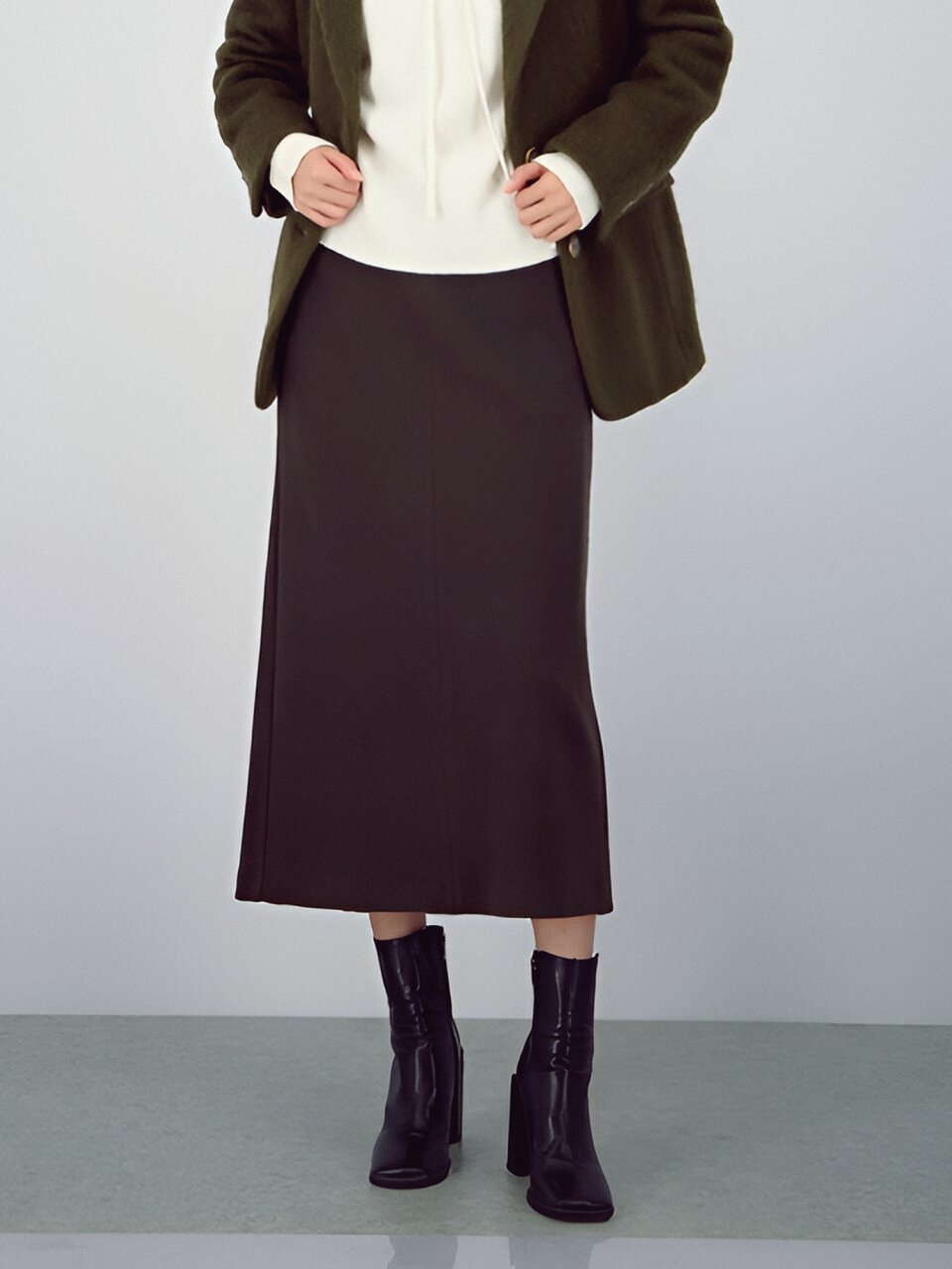 Crepe Suede Bending Skirt _Brown