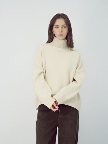 Wool Turtle Neck Knit _Oatmeal