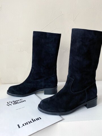 오번 스웨이드 하프 부츠_Black 4cm ODRD24059