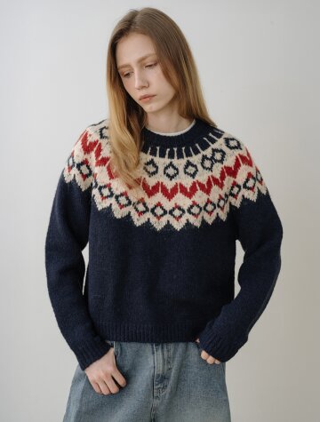 울 블렌드 노르딕 다이아 패턴  풀오버 NAVY