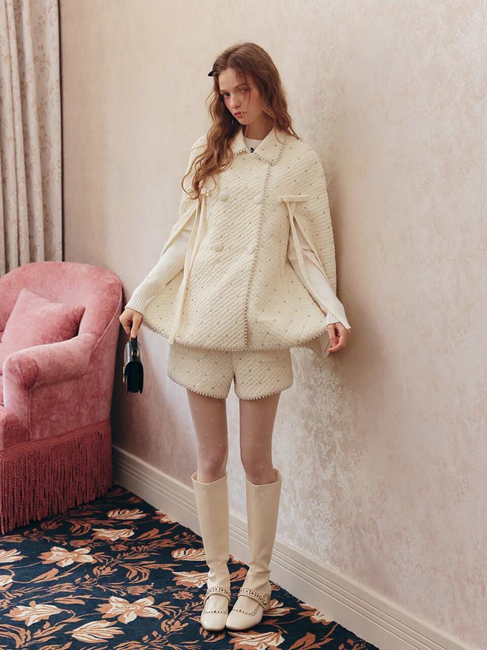 Cest_Elegant quilted cape coat