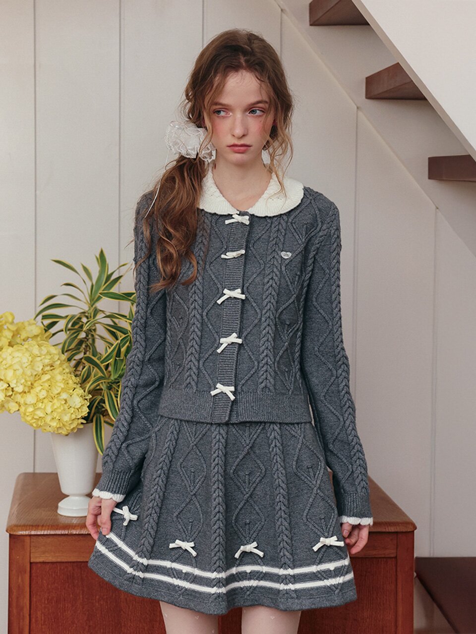 Cest_Bow cable doll collar cardigan