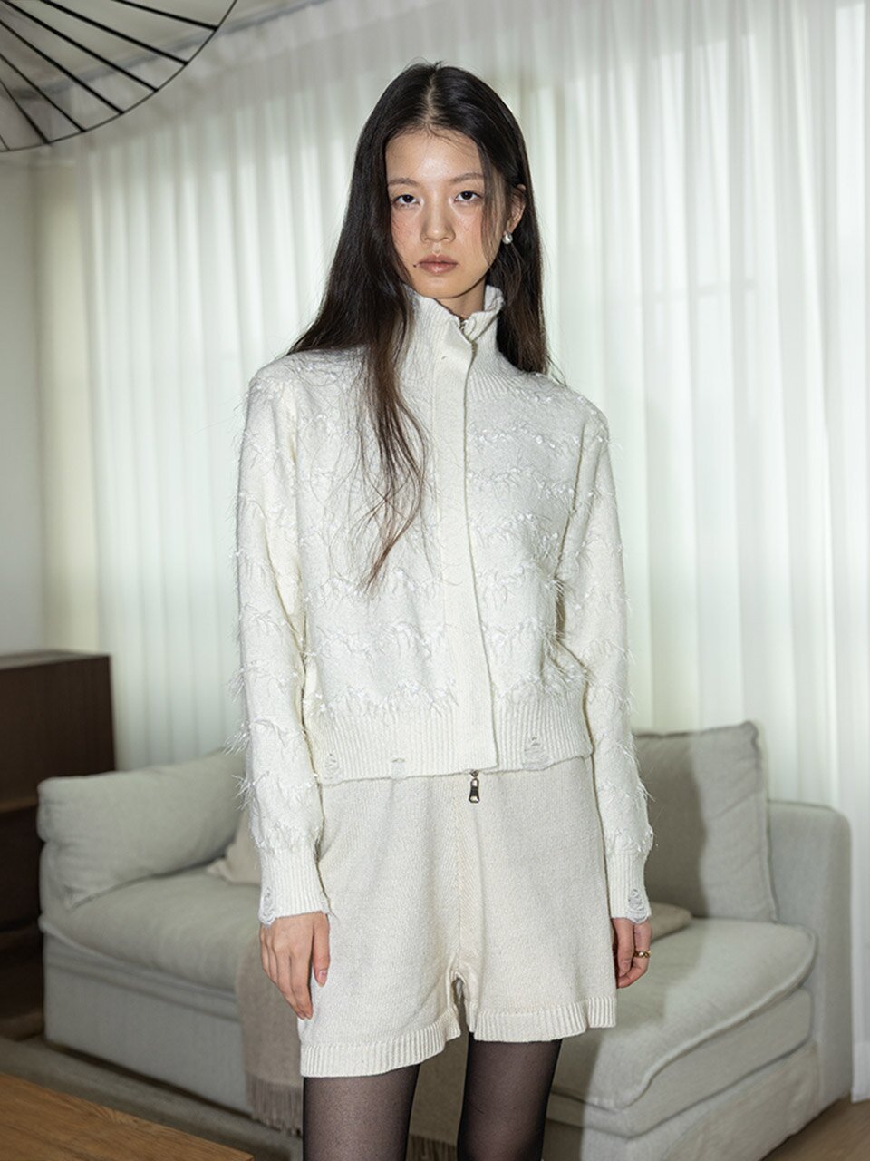 IT_Lapel elegant knit blouse_IVORY