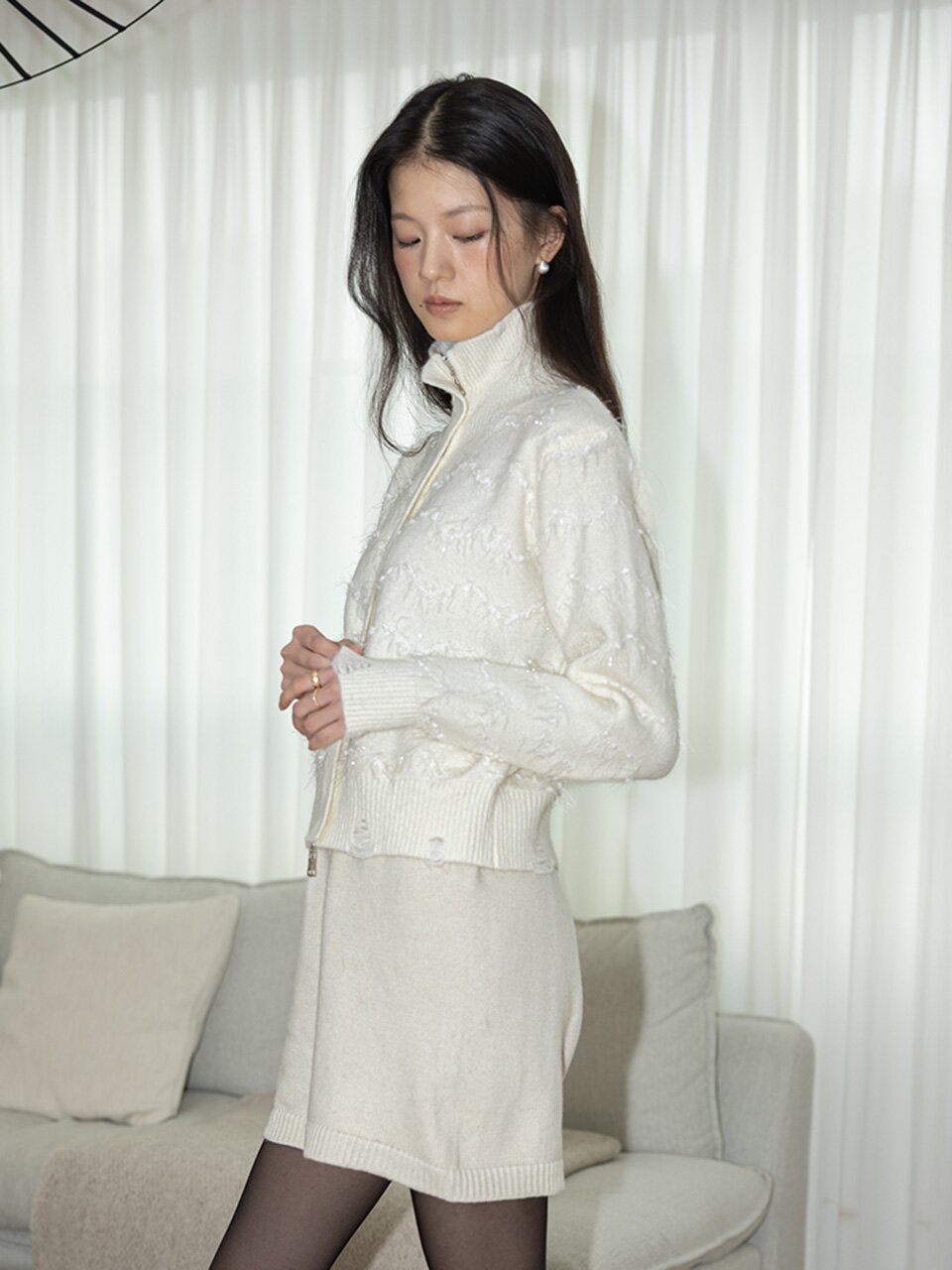 IT_Lapel elegant knit blouse_IVORY