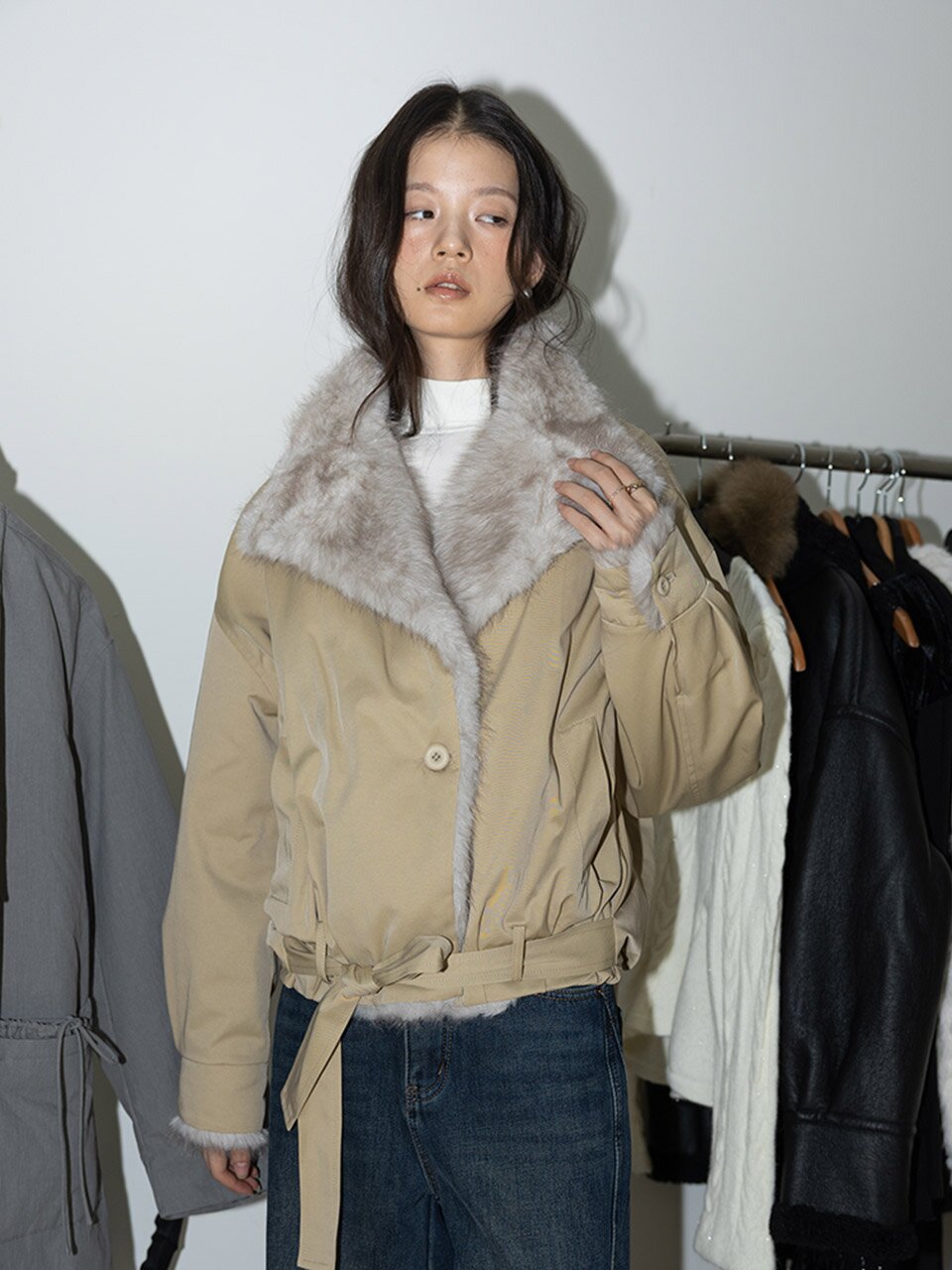 IT_Fur collar short coat_BEIGE