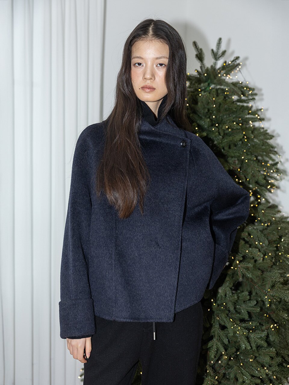 IT_High neck turn coat_NAVY
