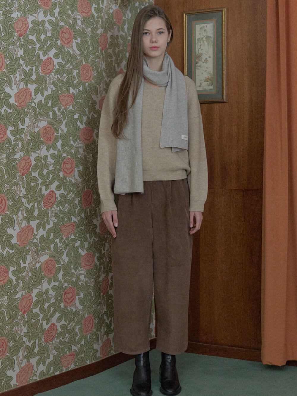 Corduroy Crop Banding Pants - BROWN