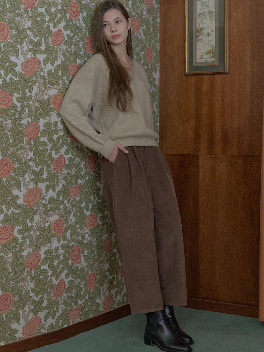 Corduroy Crop Banding Pants - BROWN